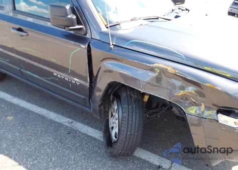 2015 Jeep Patriot Sport из США, поврежденный, VIN 1C4NJRBB2FD279734